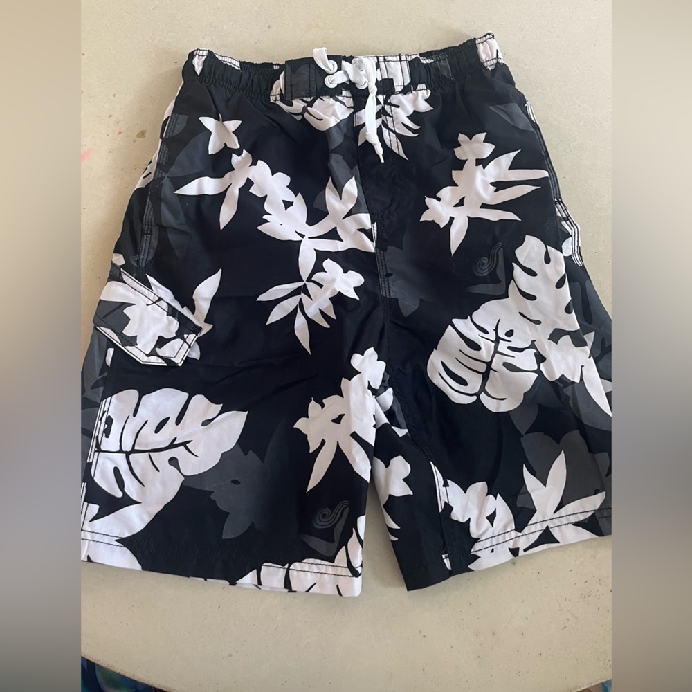 *Bundle* Board Shorts|Size: 14/16 Boys